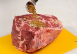 Condimento para carnes temperadas (suína, bovina e